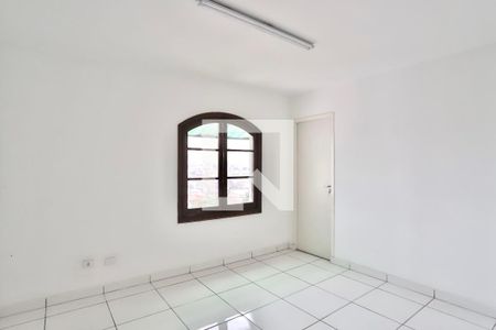 Casa à venda com 189m², 3 quartos e 4 vagasSuíte