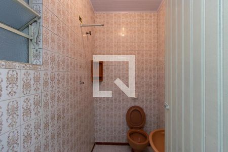 Banheiro de casa para alugar com 1 quarto, 40m² em Vila Santos, São Paulo
