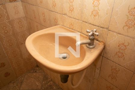 Casa para alugar com 140m², 2 quartos e 2 vagas Casa para alugar com 140m², 2 quartos e 2 vagasBanheiro de Serviço