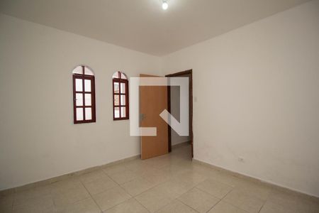Quarto 1 de casa para alugar com 2 quartos, 140m² em Chácara Inglesa, São Paulo