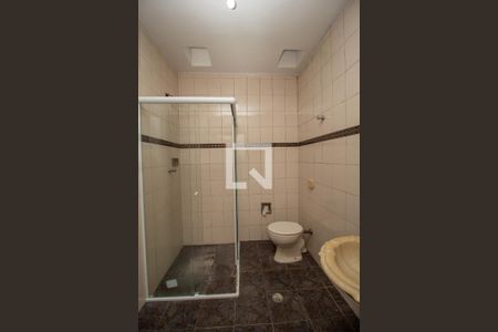 Casa para alugar com 140m², 2 quartos e 2 vagas Casa para alugar com 140m², 2 quartos e 2 vagasBanheiro