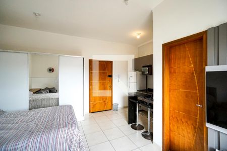 Sala quarto e cozinha de kitnet/studio à venda com 1 quarto, 32m² em Vila Aricanduva, São Paulo