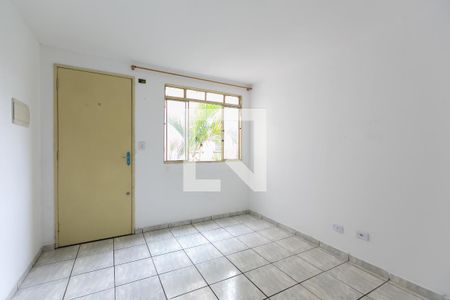 Sala de apartamento para alugar com 2 quartos, 50m² em Parque Santa Rita, São Paulo