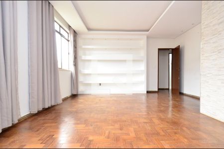 Sala de estar de apartamento à venda com 3 quartos, 96m² em Serra, Belo Horizonte