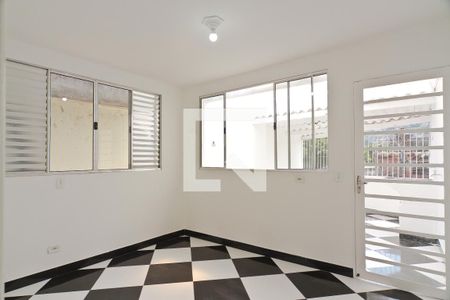 Casa à venda com 100m², 2 quartos e 1 vagaQuarto 2