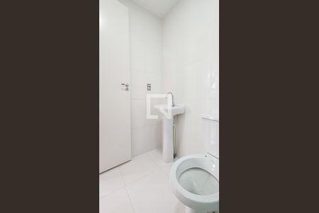 Apartamento à venda com 39m², 2 quartos e sem vaga Apartamento à venda com 39m², 2 quartos e sem vagaBanheiro