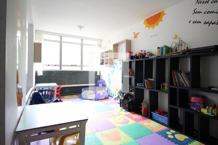 Apartamento à venda com 71m², 3 quartos e 1 vagaÁrea comum