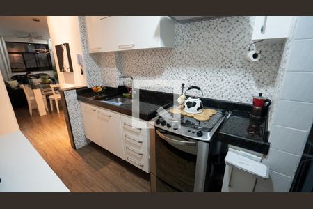 Apartamento à venda com 70m², 2 quartos e 1 vagaCozinha 