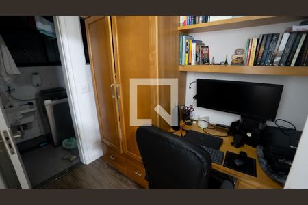 Apartamento à venda com 70m², 2 quartos e 1 vagaEscritório