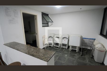 Apartamento à venda com 70m², 2 quartos e 1 vagaÁrea comum