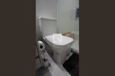 Apartamento à venda com 70m², 2 quartos e 1 vagaSuíte - Banheiro