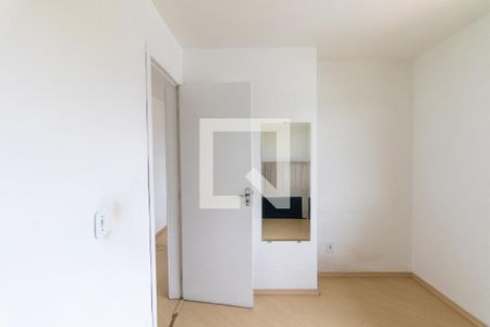Quarto 1 de apartamento para alugar com 2 quartos, 47m² em Fazendinha, Curitiba