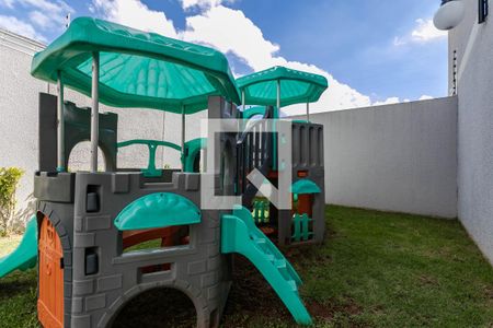 Casa de condomínio para alugar com 115m², 2 quartos e 1 vagaÁrea Comum - Playground