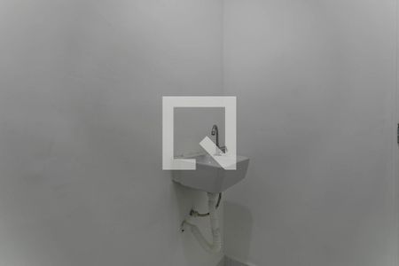 Lavabo de casa de condomínio para alugar com 2 quartos, 115m² em Jundiapeba, Mogi das Cruzes