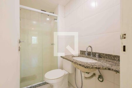 Apartamento à venda com 68m², 2 quartos e 1 vagaBanheiro Social