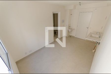 Sala de apartamento à venda com 2 quartos, 32m² em Piqueri, São Paulo