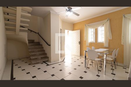 Sala de casa à venda com 3 quartos, 101m² em Jardim Maringá, São Paulo