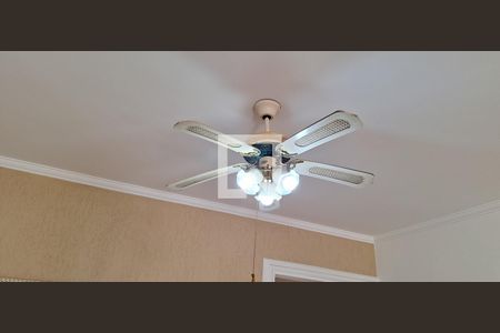 Sala detalhe de apartamento para alugar com 2 quartos, 134m² em Tupi, Praia Grande