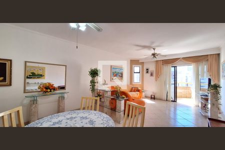 Sala de apartamento para alugar com 2 quartos, 134m² em Tupi, Praia Grande