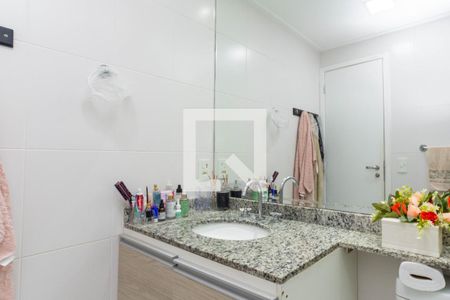 Apartamento à venda com 65m², 2 quartos e 1 vaga Apartamento à venda com 65m², 2 quartos e 1 vagaBanheiro da Suíte