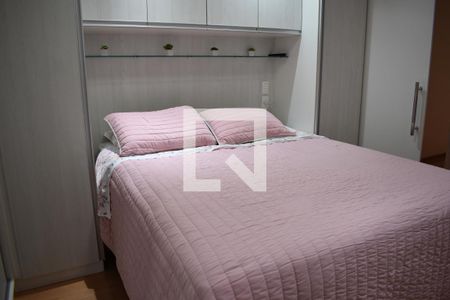 Suíte de apartamento para alugar com 2 quartos, 53m² em Tingui, Curitiba