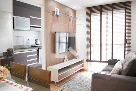 Sala de apartamento para alugar com 2 quartos, 53m² em Tingui, Curitiba