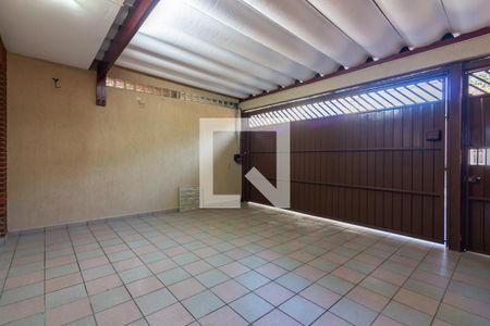 Garagem de casa à venda com 3 quartos, 114m² em Jardim D’abril, Osasco