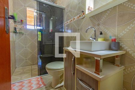 Casa à venda com 182m², 3 quartos e 2 vagasBanheiro