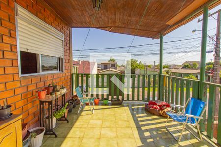 Casa à venda com 182m², 3 quartos e 2 vagasVaranda