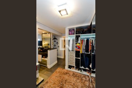 Apartamento à venda com 114m², 3 quartos e 2 vagasCloset da Suíte