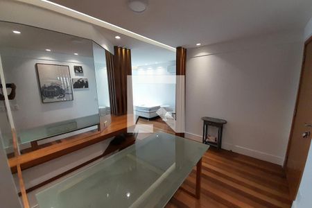Apartamento para alugar com 4 quartos, 120m² em Lagoa, Rio de Janeiro