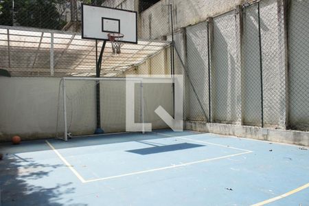 Apartamento à venda com 72m², 2 quartos e 1 vagaQuadra Esportiva