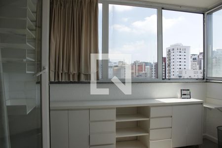 Apartamento à venda com 72m², 2 quartos e 1 vagaVaranda da Suíte - Escritório