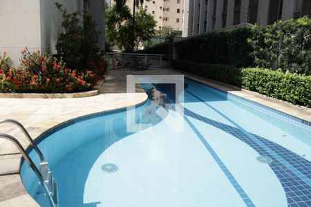 Apartamento à venda com 72m², 2 quartos e 1 vagaPiscina