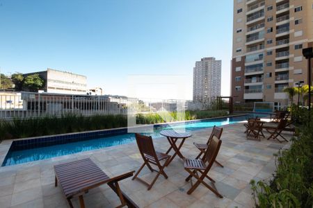 Apartamento à venda com 55m², 2 quartos e 1 vagaÁrea comum - Piscina
