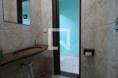 Banheiro de casa para alugar com 1 quarto, 50m² em Santo Amaro, São Paulo