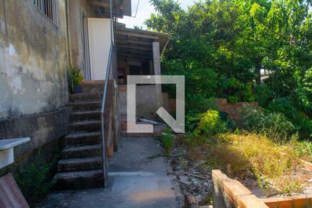 Casa à venda com 100m², 3 quartos e 1 vagaQuintal fundos