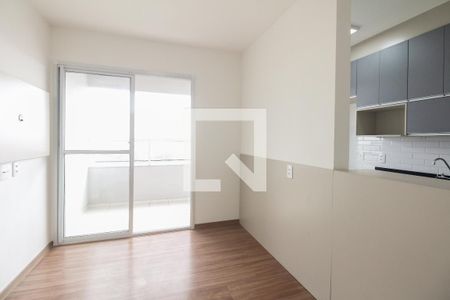 Sala  de apartamento à venda com 2 quartos, 42m² em Vila Esperança, São Paulo