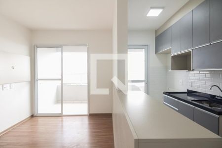 Sala  de apartamento para alugar com 2 quartos, 42m² em Vila Esperança, São Paulo