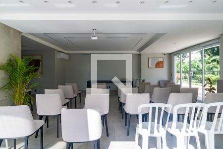 Apartamento à venda com 64m², 2 quartos e 1 vaga Apartamento à venda com 64m², 2 quartos e 1 vagaÁrea comum