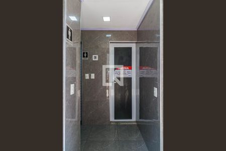 Apartamento à venda com 64m², 2 quartos e 1 vaga Apartamento à venda com 64m², 2 quartos e 1 vagaÁrea comum