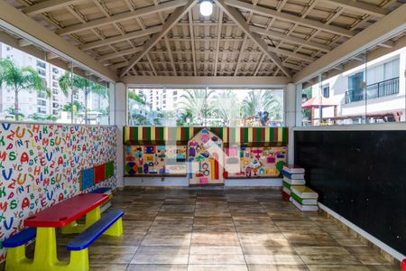 Apartamento à venda com 64m², 2 quartos e 1 vaga Apartamento à venda com 64m², 2 quartos e 1 vagaÁrea comum