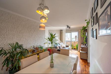 Apartamento à venda com 60m², 2 quartos e 1 vagaSala