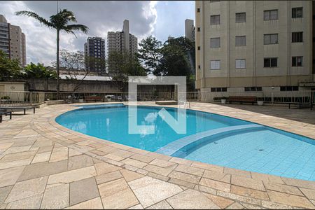 Apartamento à venda com 60m², 2 quartos e 1 vagapiscina_3