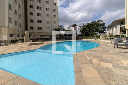 Apartamento à venda com 60m², 2 quartos e 1 vagapiscina_2