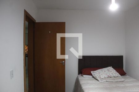 Quarto 1 de apartamento para alugar com 2 quartos, 51m² em Barnabé, Gravataí