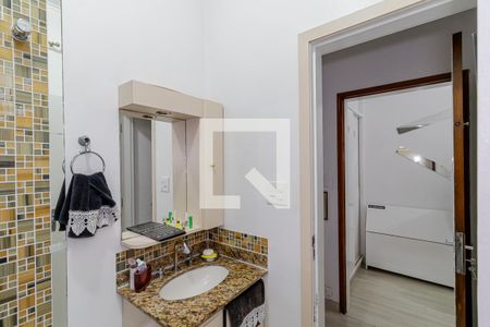 Casa à venda com 300m², 4 quartos e 2 vagasBanheiro da Suíte 1