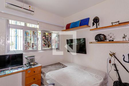 Casa à venda com 300m², 4 quartos e 2 vagasSuíte 3