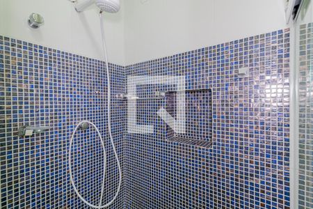 Casa à venda com 300m², 4 quartos e 2 vagasBanheiro