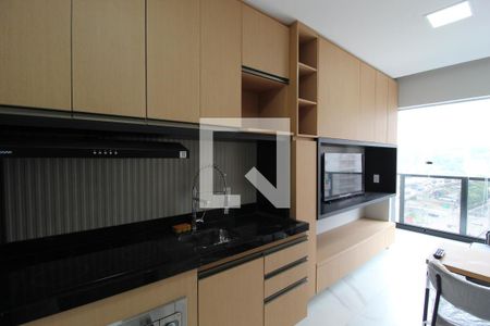 Sala/Cozinha de kitnet/studio para alugar com 1 quarto, 32m² em Vila Olímpia, São Paulo